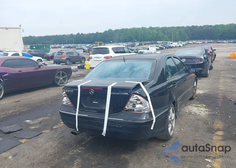 2005 Mercedes-Benz C 230 Kompressor Sport z USA, uszkodzony, nr VIN WDBRF40J75F678446